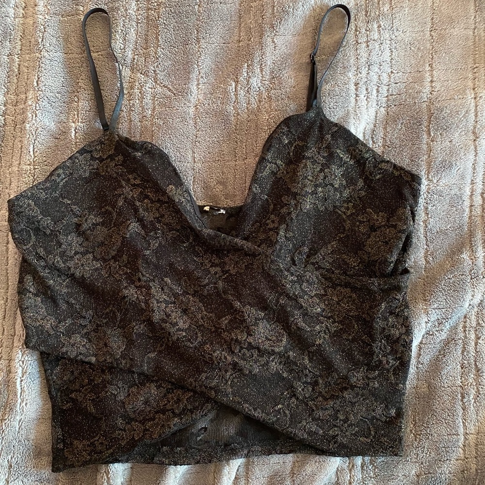Lace crop cami top